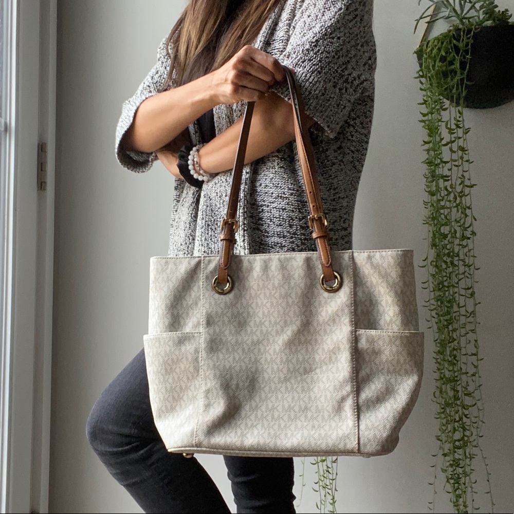 Michael Kors Logo Tote Bag | small logo